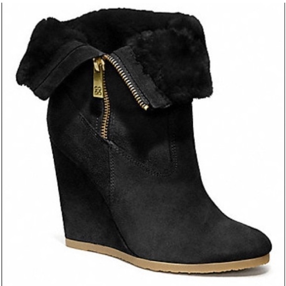 Coach Shoes - Coach Danee Black Suede Leather Faux Fur Lined Wedge Boots size 8.5